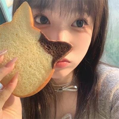 养育19年女儿将我送上热搜